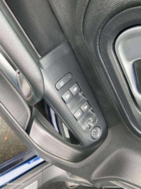 Citroën C5 Aircross 1.2 PureTech Shine EAT8 - 33