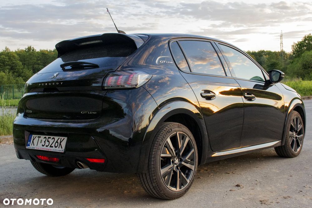 Peugeot 208 1.2 PureTech GT Line S&S EAT8 - 5