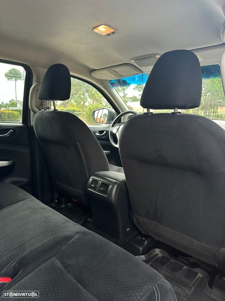 Nissan Navara 2.3 dCi CD 4WD N-Connecta - 23