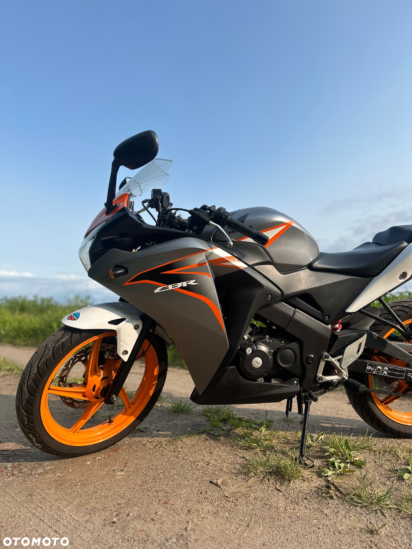 Honda CBR - 4