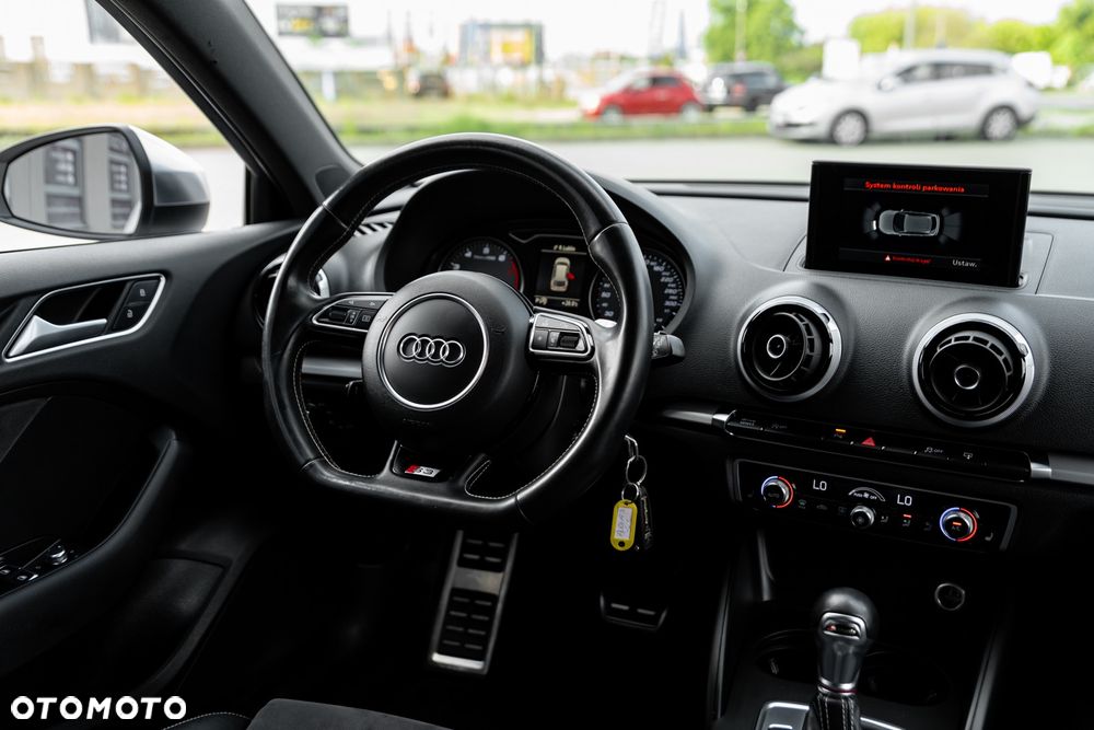 Audi S3 Sportback S tronic - 26