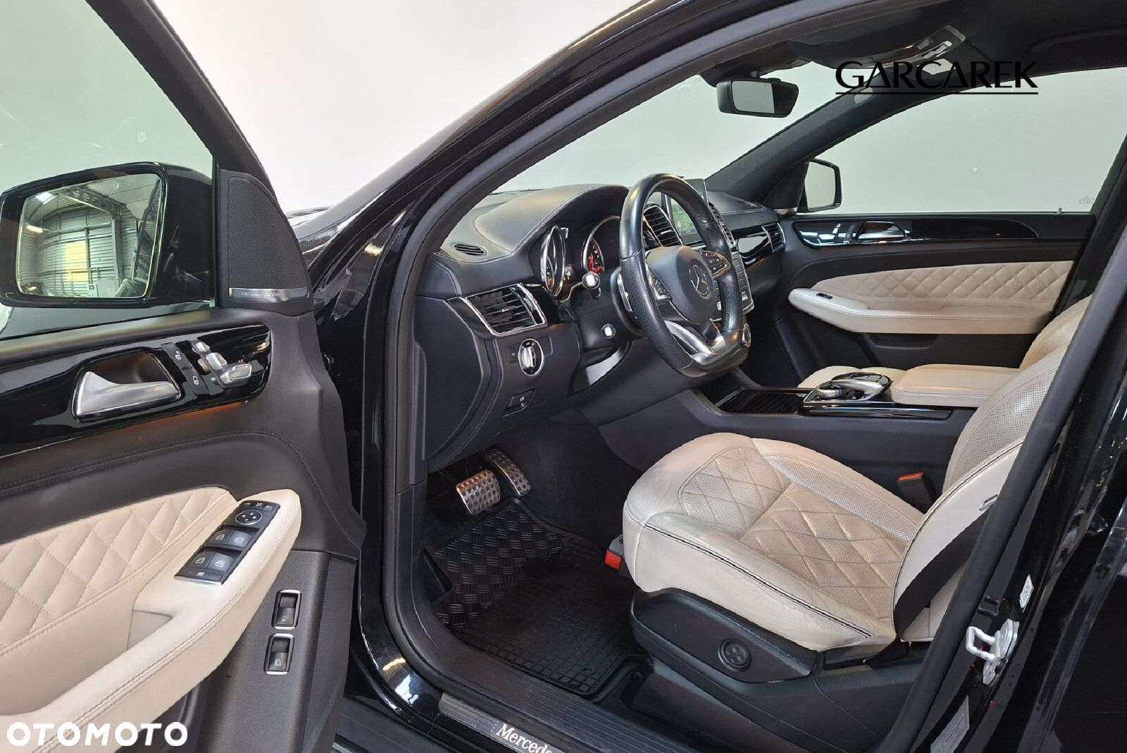 Mercedes-Benz GLE Coupe 450 AMG 4-Matic - 16