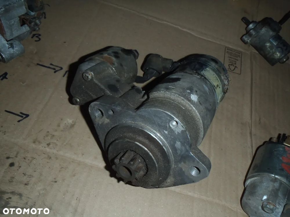 alternator koparka traktor TRAKTOREK kosiarka  ładowarka PARIS RHONE  A 11 P1 38A 12V - 9