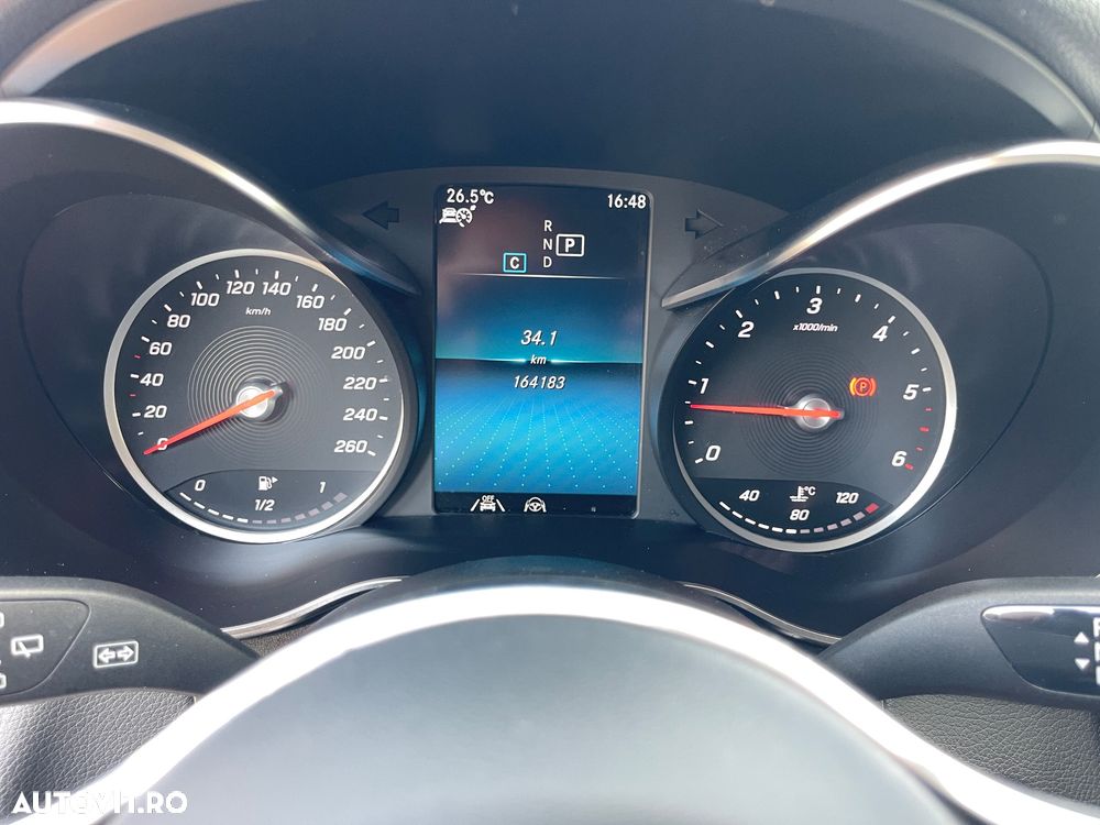 Mercedes-Benz GLC 300 d 4MATIC 9G-TRONIC - 39