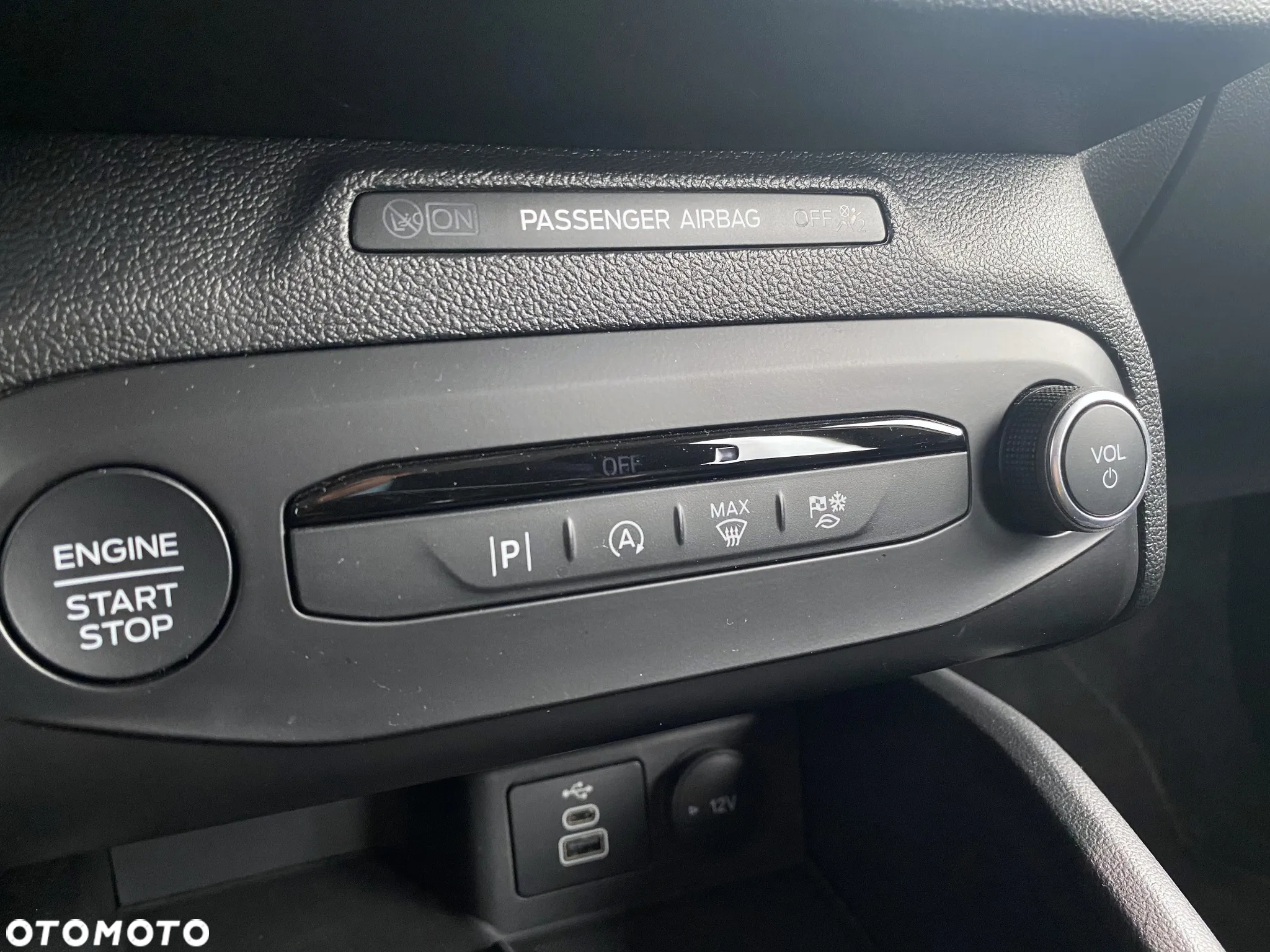 Ford Focus 1.0 EcoBoost Titanium Design - 18