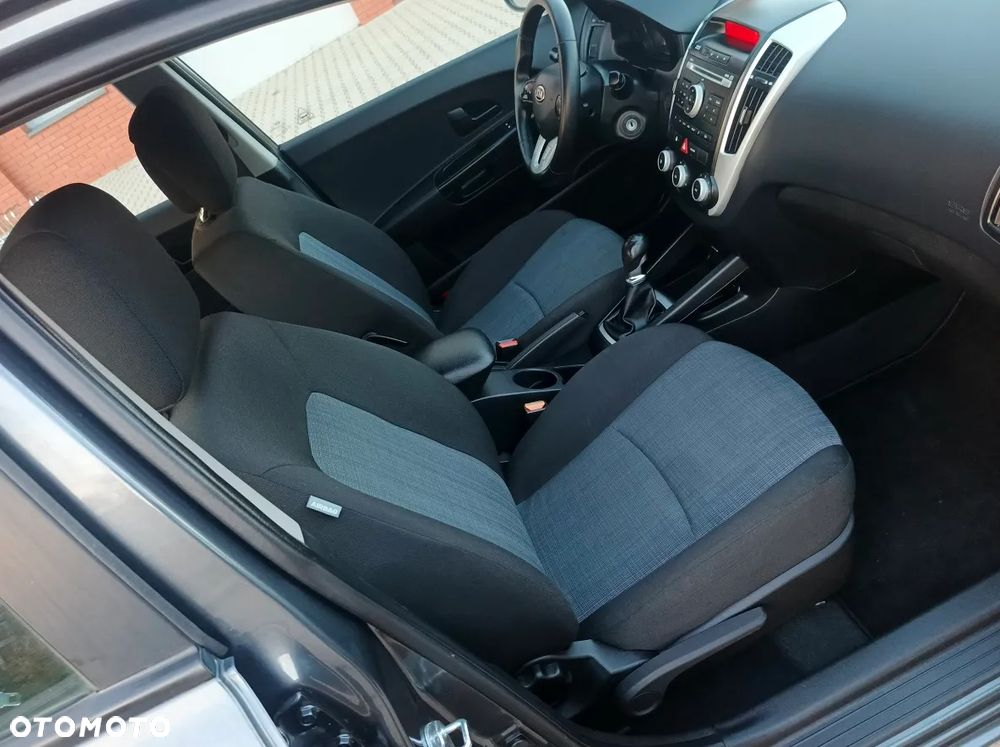 Kia Ceed 1.4 CVVT EX - 22