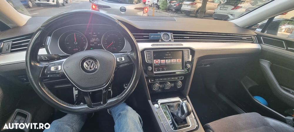VOLKSWAGEN Passat 2015 — imagine 8