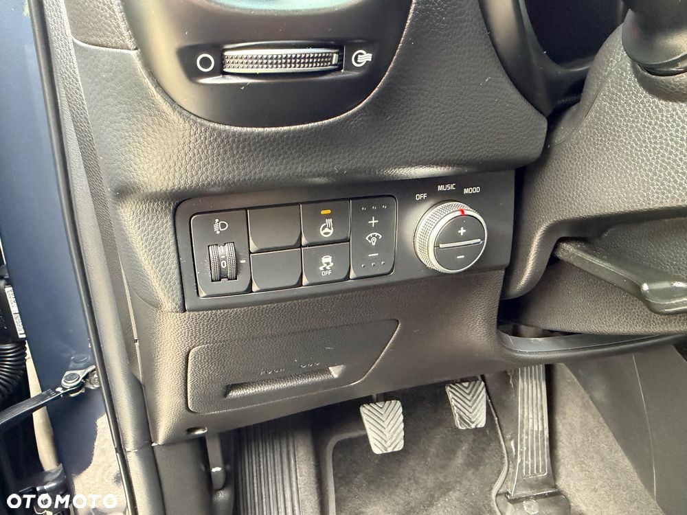 Kia Soul 1.6 GDI Dream Team Edition - 22