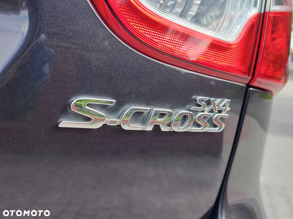Suzuki SX4 S-Cross 1.6 DDiS Premium Plus - 17