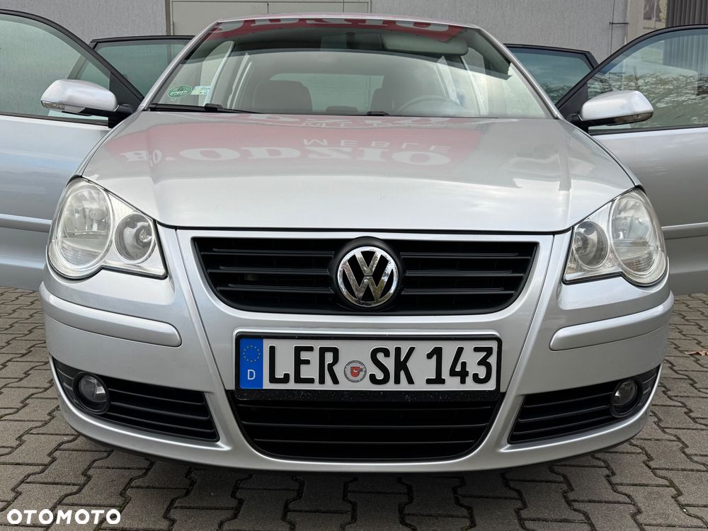 Volkswagen Polo - 32