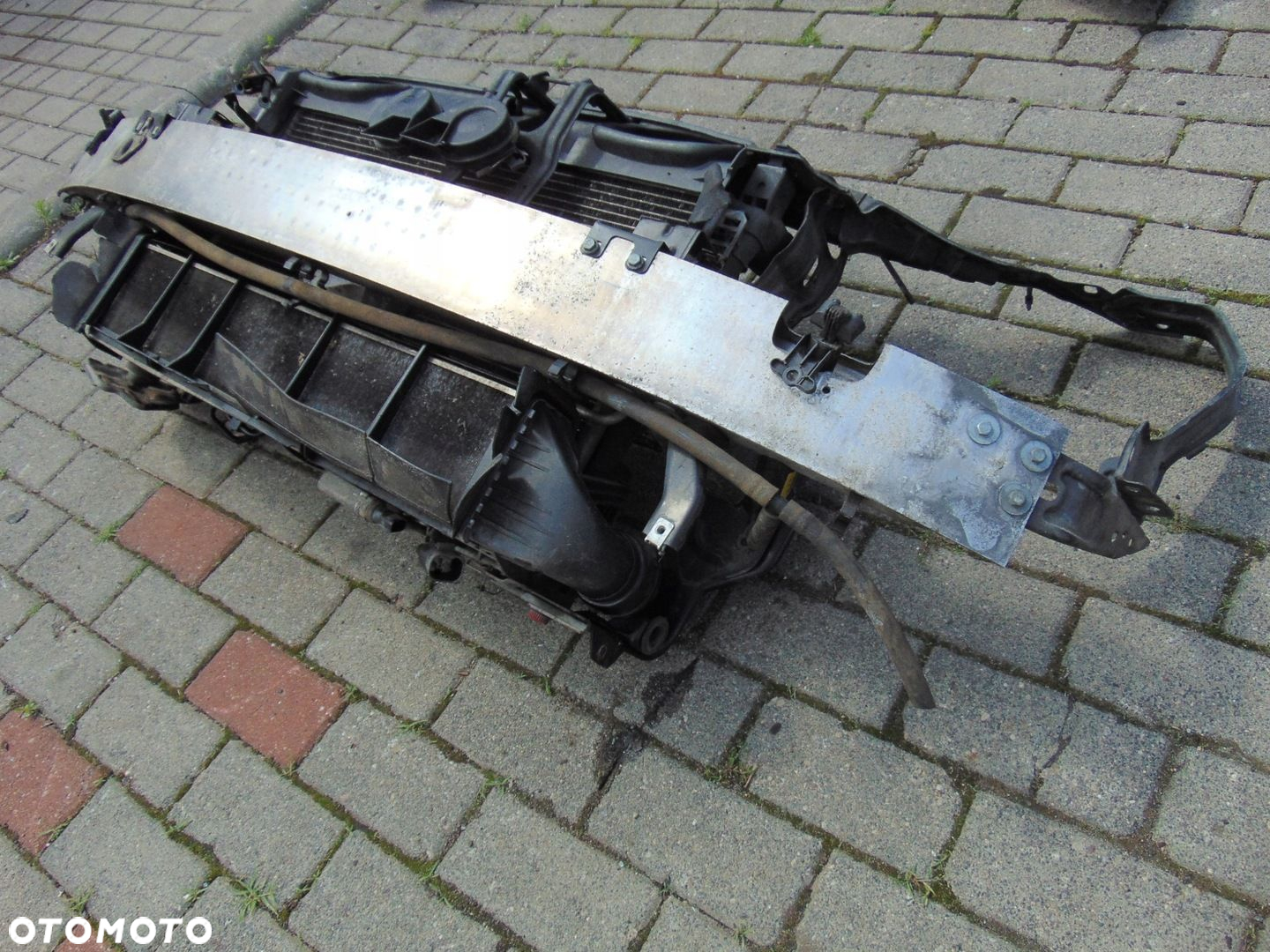 WZMOCNIENIE CZOŁOWE PAS PRZEDNI MERCEDES C KLASA W203 1.8 KOMPRESOR AUTOMAT - 5