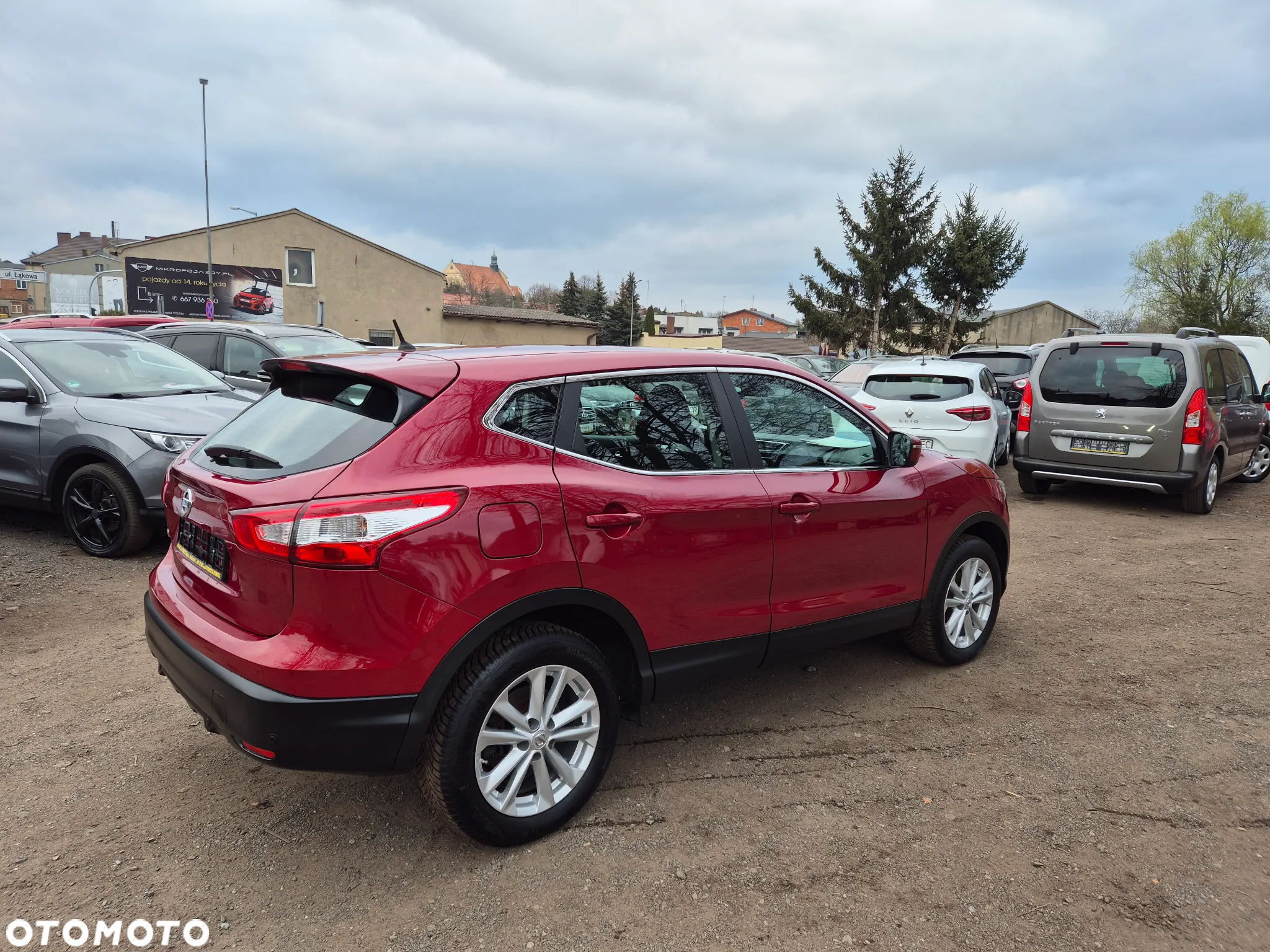 Nissan Qashqai 1.2 DIG-T N-Connecta Xtronic - 5