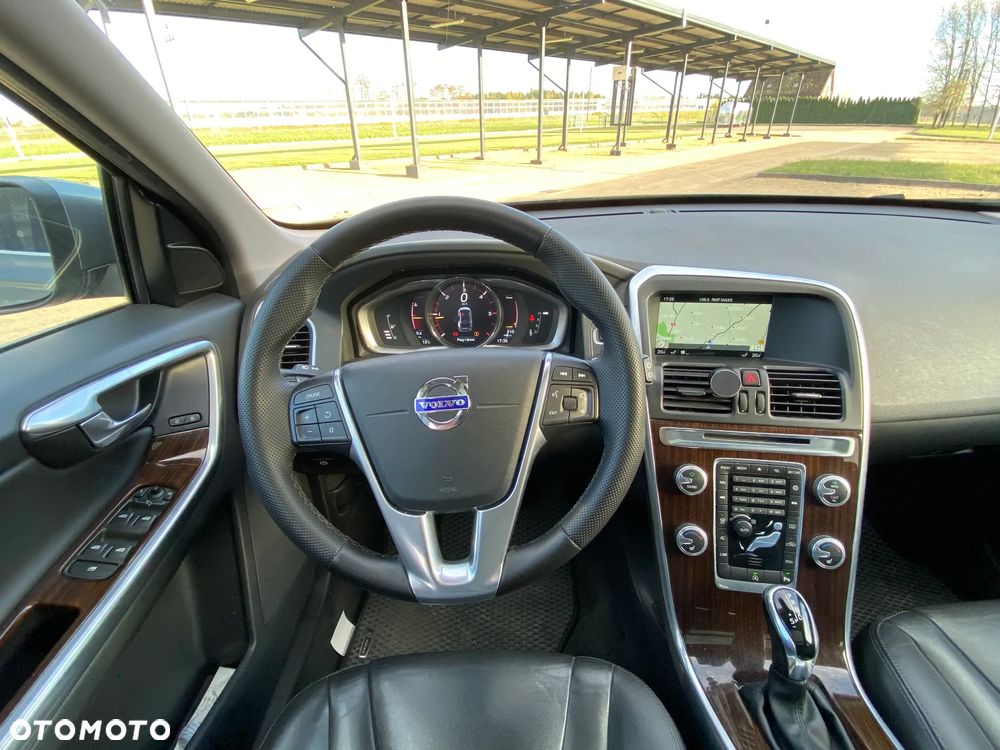 Volvo XC 60 D3 Drive-E Summum - 20