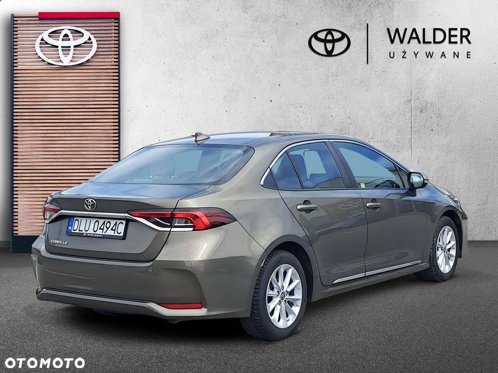 Toyota Corolla - 6