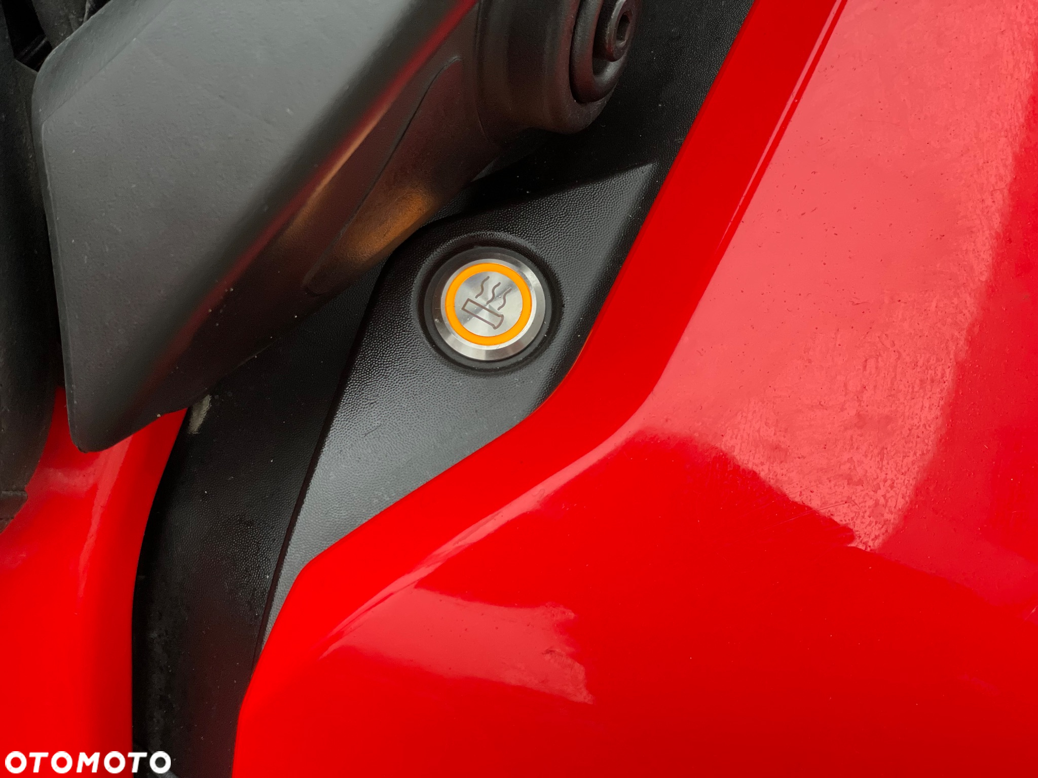 Can-Am Spyder - 12