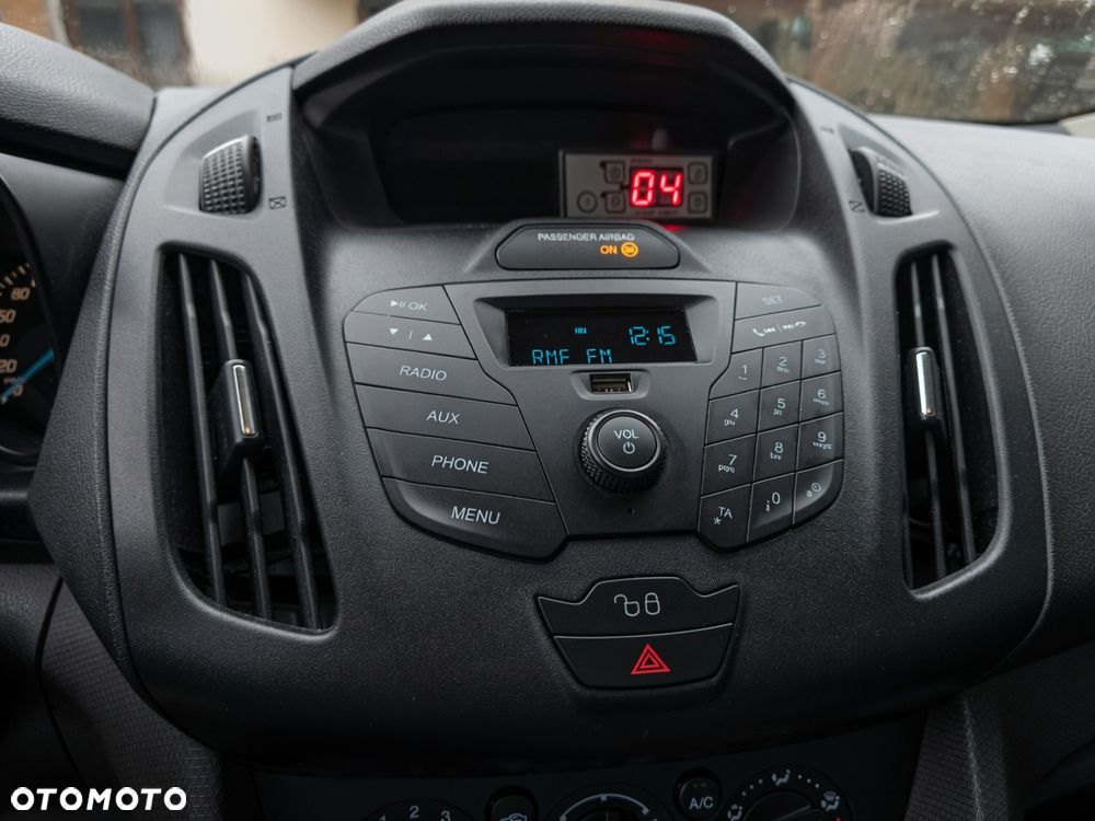 Ford connect - 6