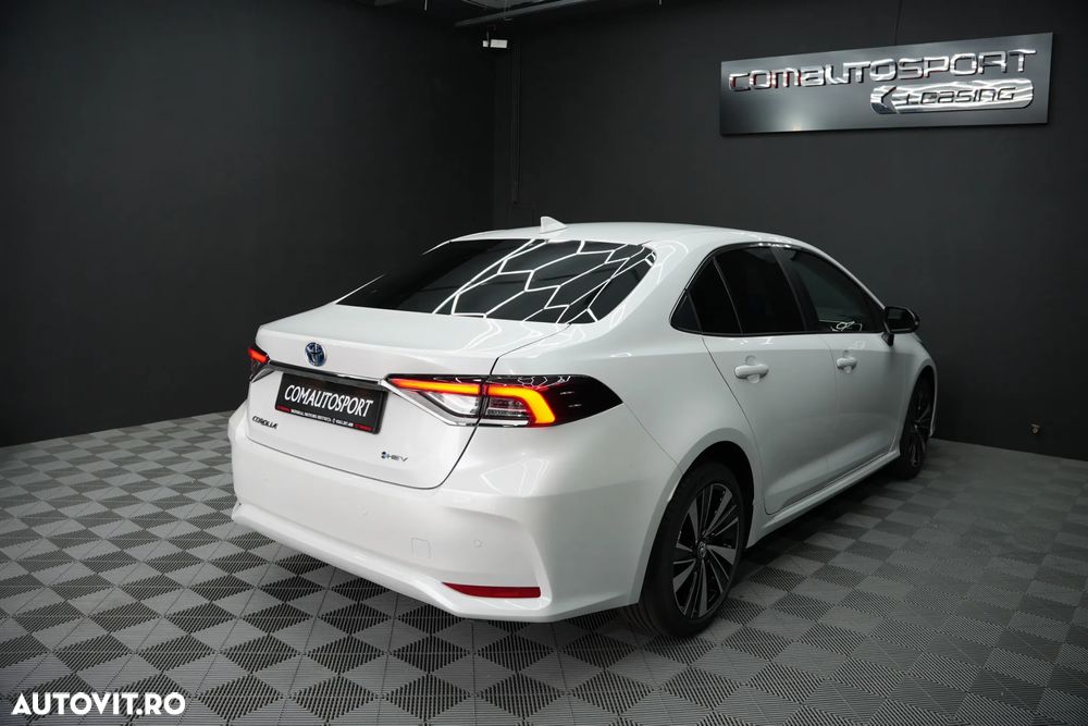 Toyota Corolla 1.8 HSD Dynamic - 6