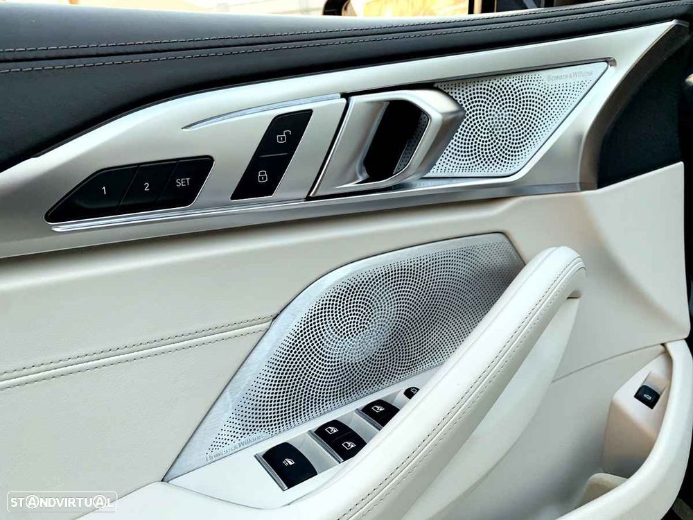 BMW M850i xDrive - 29