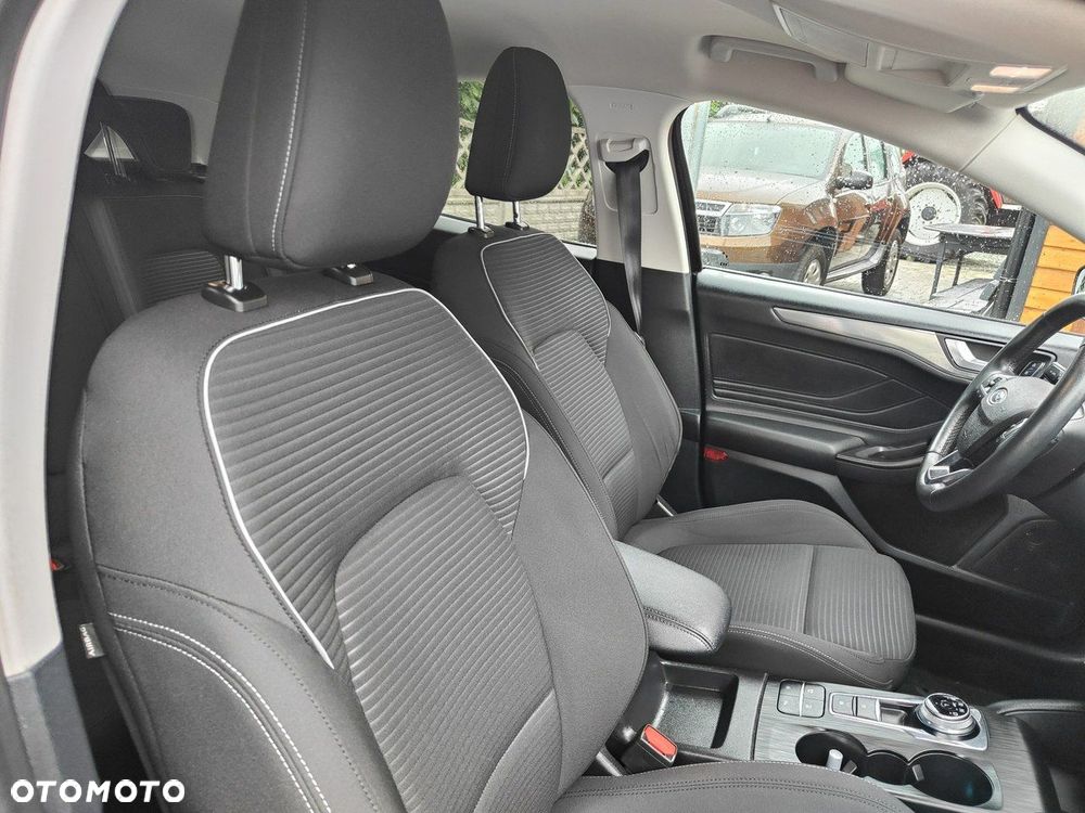 Ford Focus 1.5 EcoBlue Start-Stopp-System TITANIUM STYLE - 20