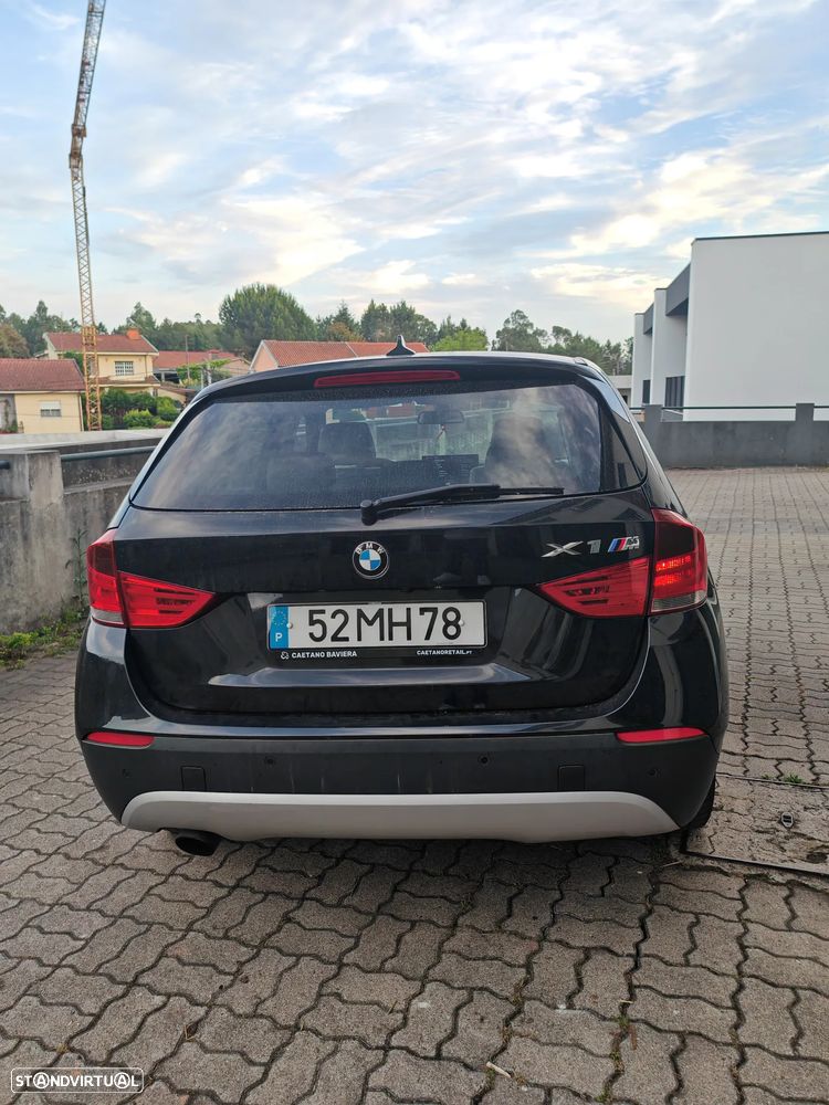 BMW X1 18 d sDrive Pack M - 2