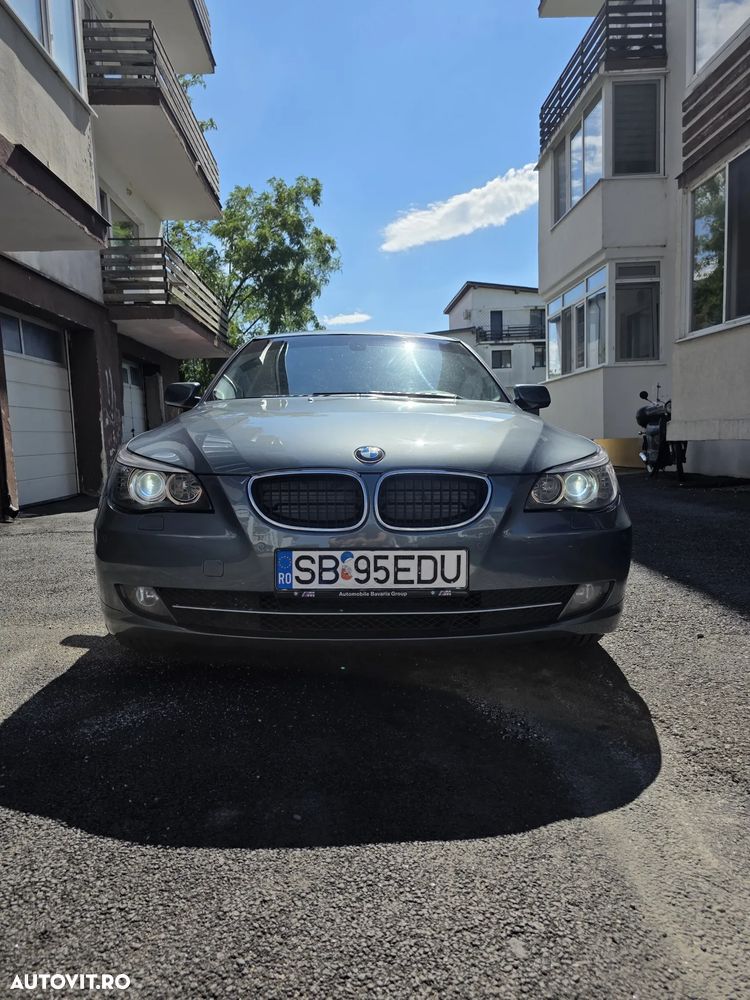 BMW Seria 5 520d Aut. - 1