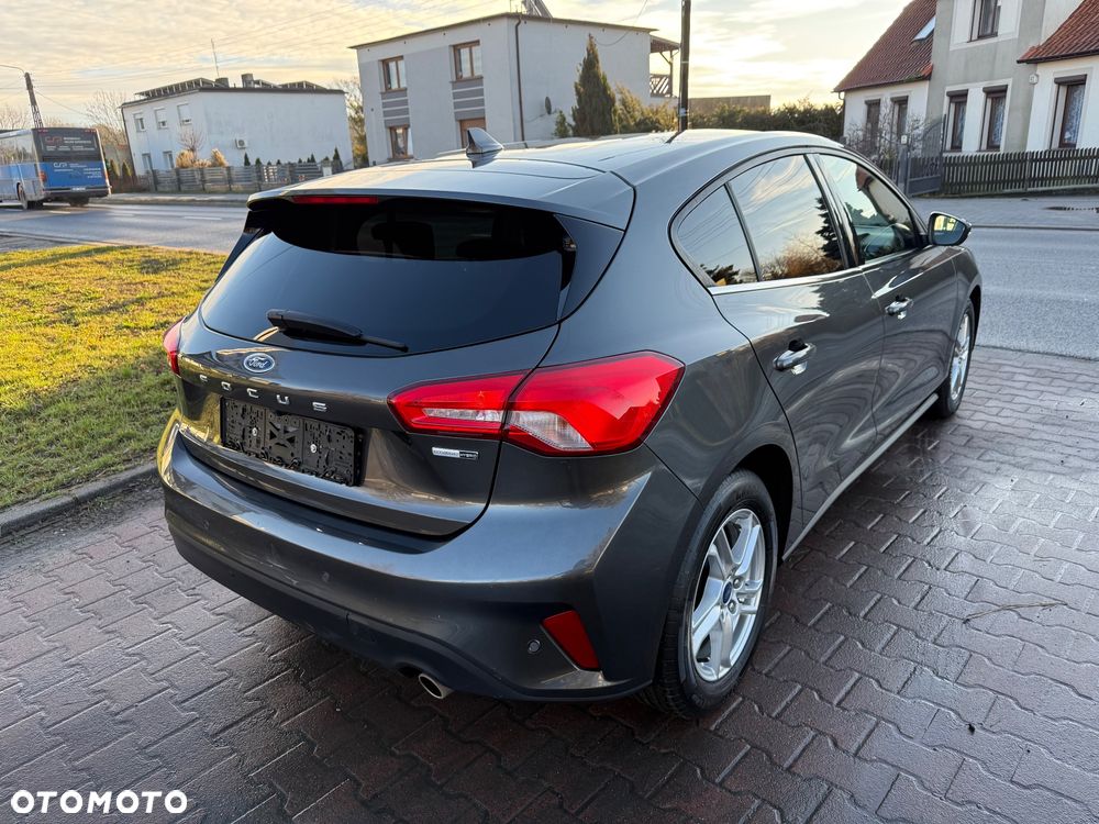 Ford Focus 1.0 EcoBoost Hybrid COOL&CONNECT - 6
