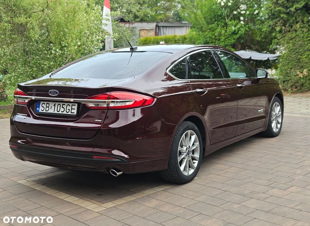 Ford Fusion - 3