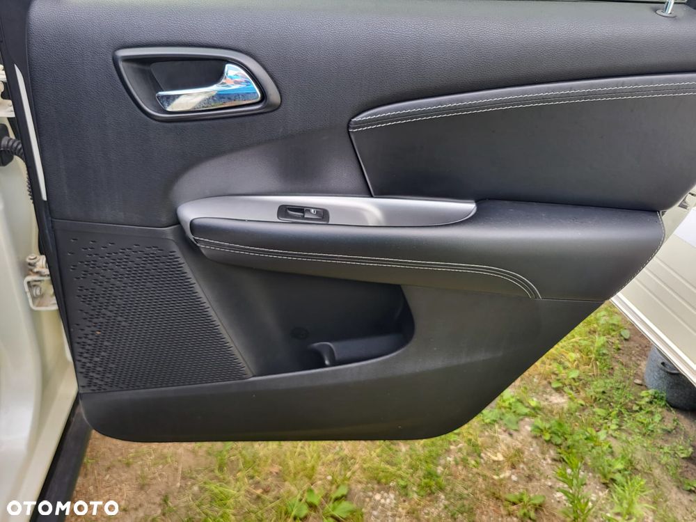 Fiat Freemont 2.0 Multijet 16V DPF Automatik Allrad Cross - 15