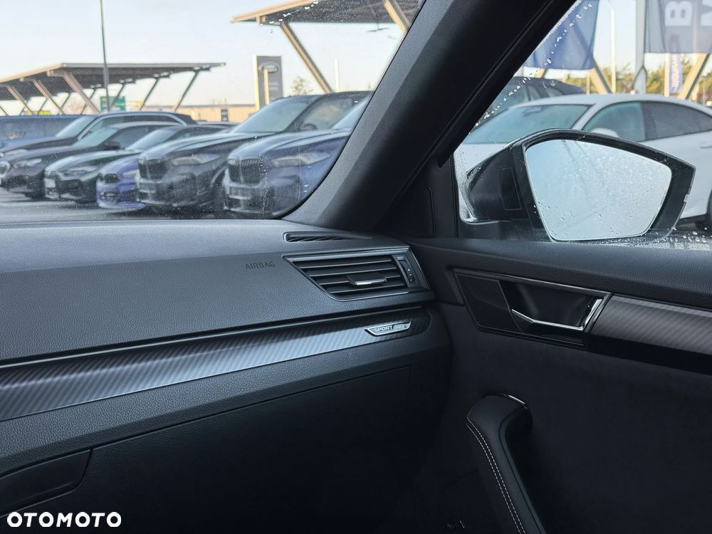 Skoda Superb 2.0 TDI SCR 4x4 Sportline DSG - 18