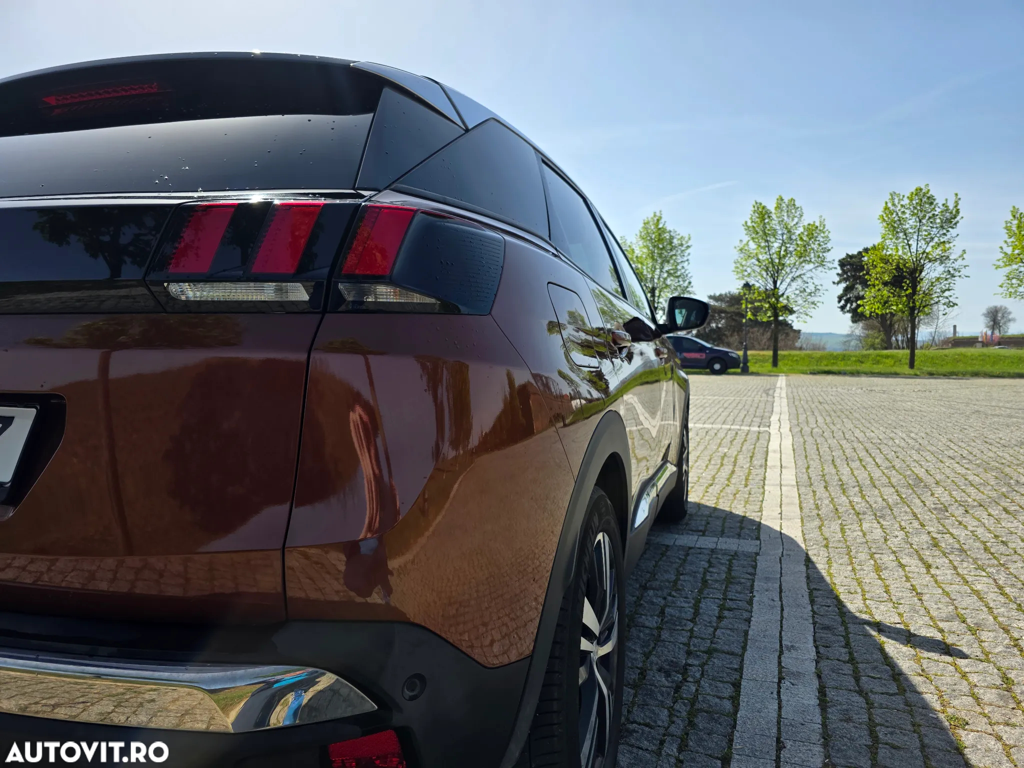 Peugeot 3008 PureTech 130 Stop & Start EAT6 Allure - 8