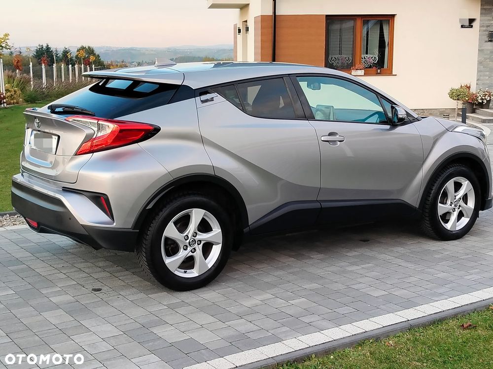Toyota C-HR 1.2 T Premium - 17