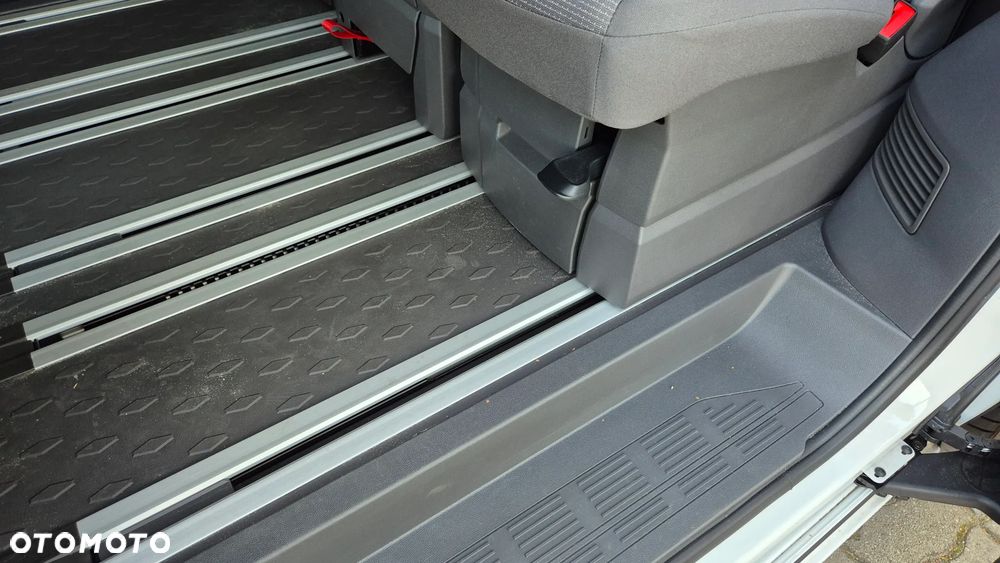 Volkswagen California - 29