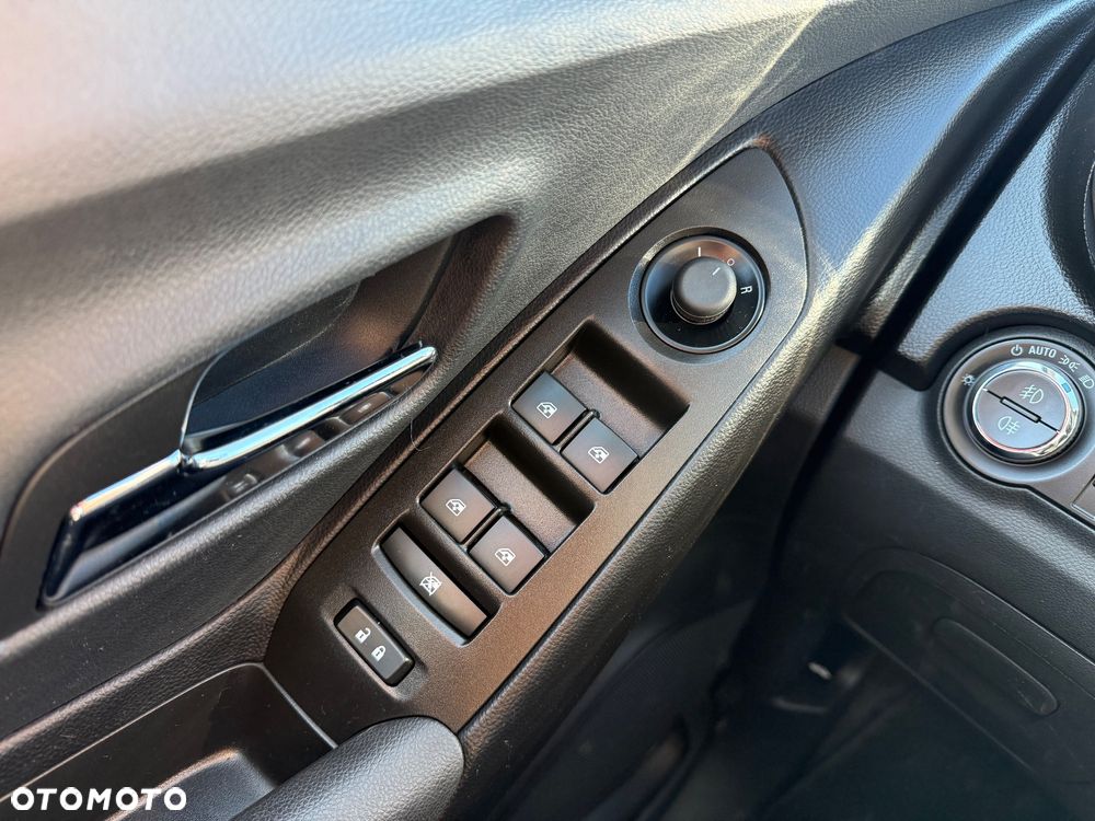 Chevrolet Trax 1.6 LT - 9