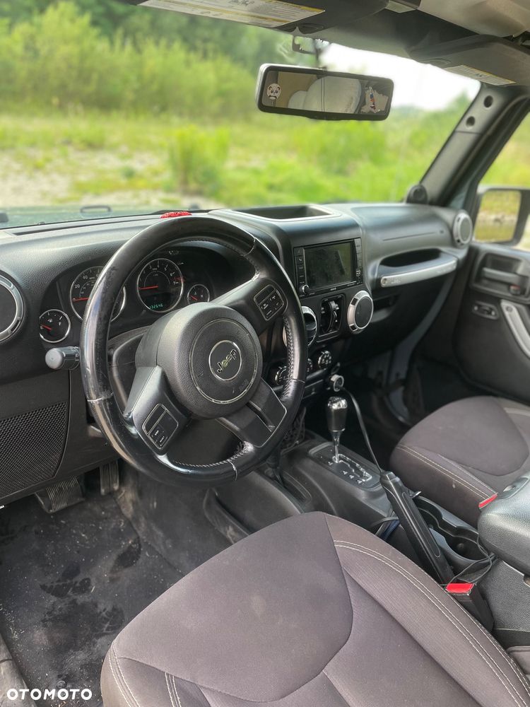 Jeep Wrangler Unlimited 3.6 Automatik Sahara - 6