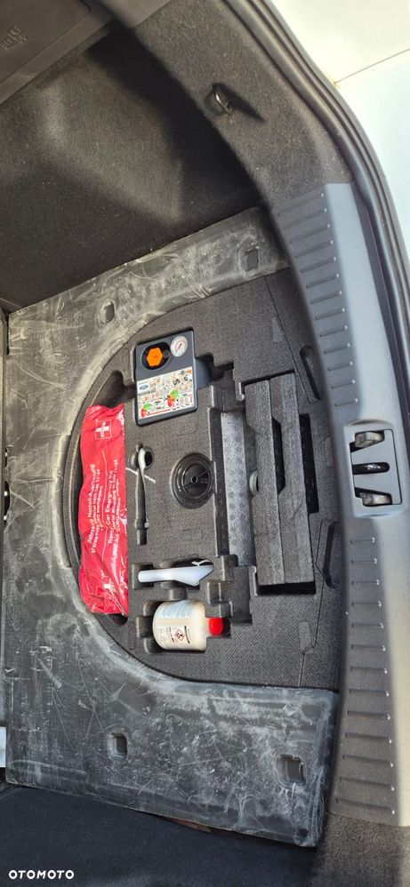 Ford Kuga 1.5 EcoBoost AWD ST-Line ASS - 20