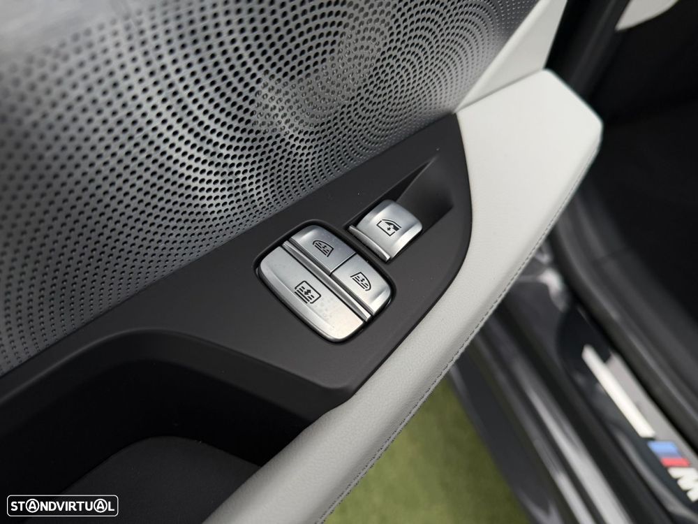 BMW M8 Competition - 31