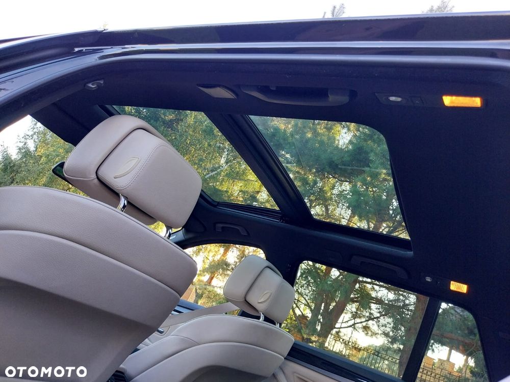 BMW Seria 5 520d Luxury Line - 25