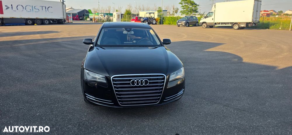 Audi A8 - 5