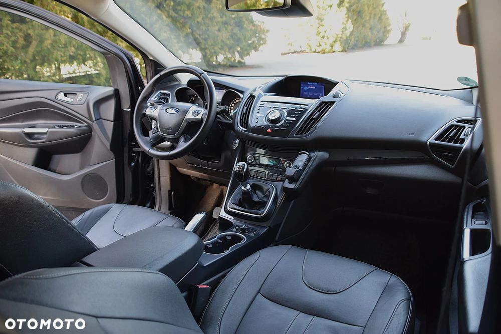 Ford Kuga 2.0 TDCi 4x4 Titanium - 21