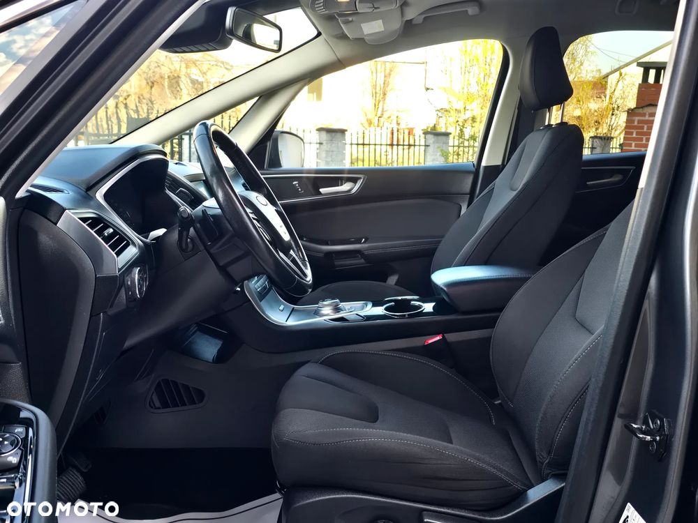 Ford S-Max - 27