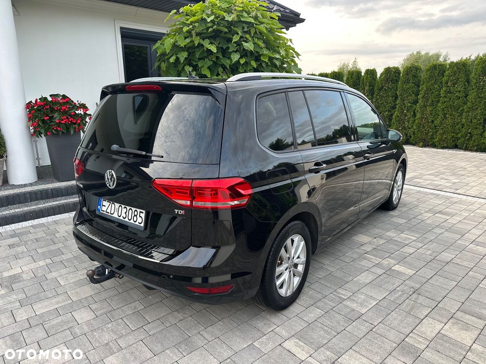Volkswagen Touran 1.6 TDI SCR BlueMotion Technology Comfortline - 12