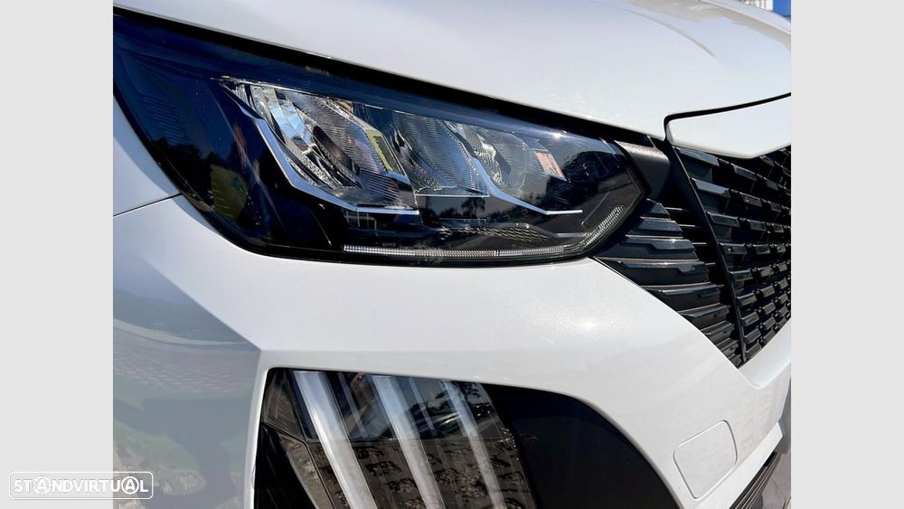 Peugeot 2008 1.2 PureTech Style - 9