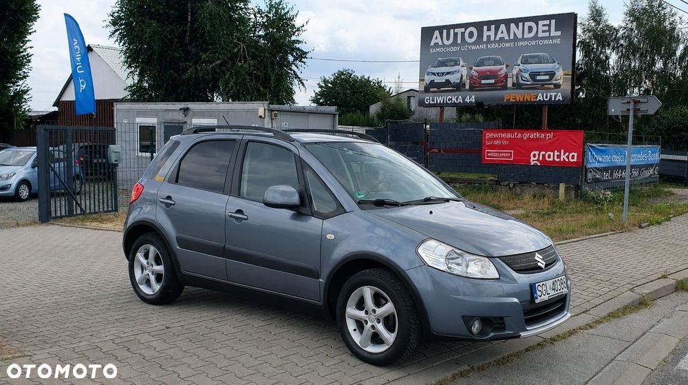 Suzuki SX4 - 1