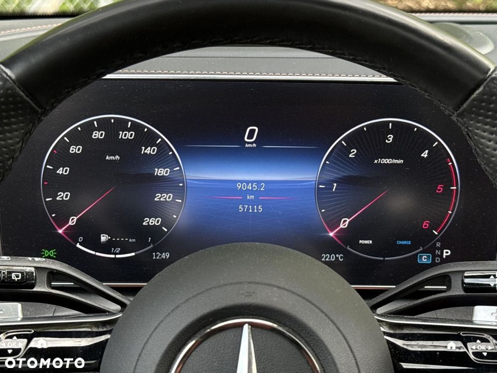 Mercedes-Benz GLC - 13