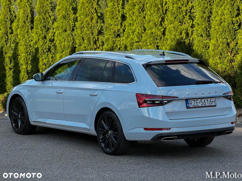 Skoda Superb 2.0 TSI 4x4 DSG L&K - 9