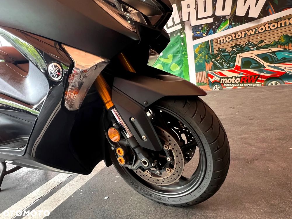 Yamaha Tmax - 7