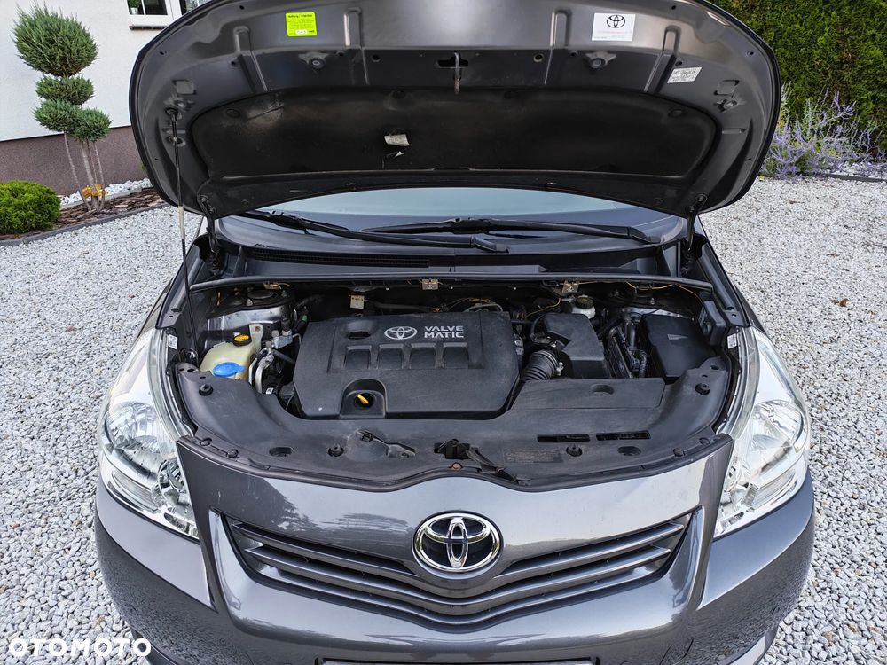 Toyota Verso 1.8 Sol plus - 27