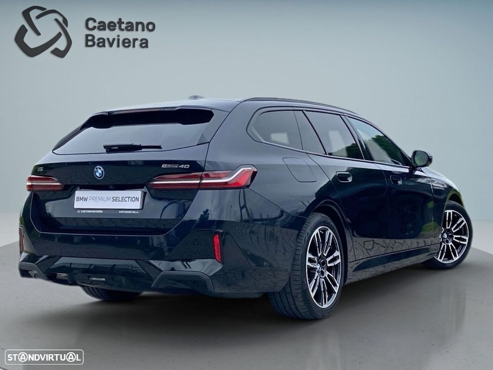 BMW i5 eDrive40 Pack Desportivo M - 2