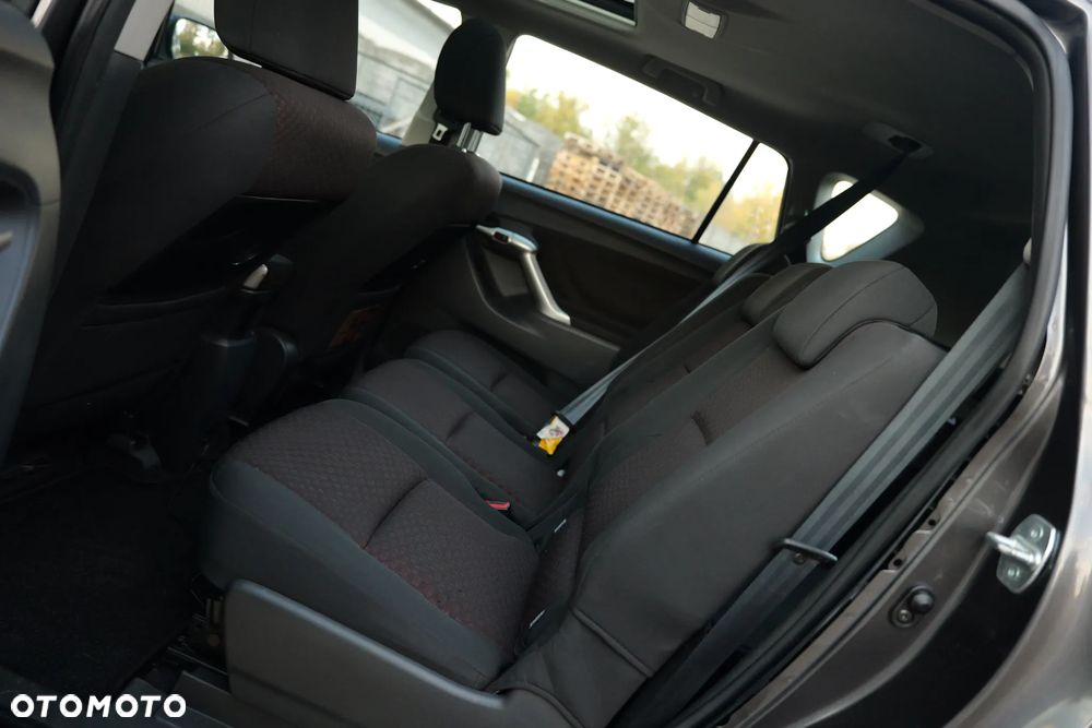 Toyota Verso 1.8 Sol EU5 7os - 17