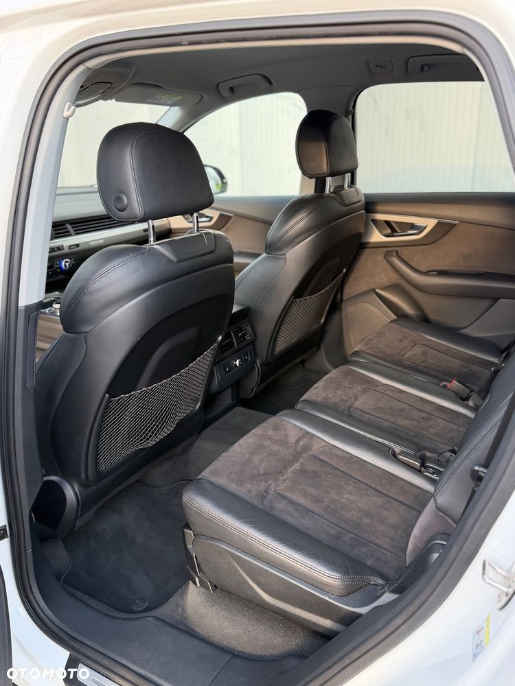 Audi Q7 3.0 TDI Quattro Tiptronic - 12
